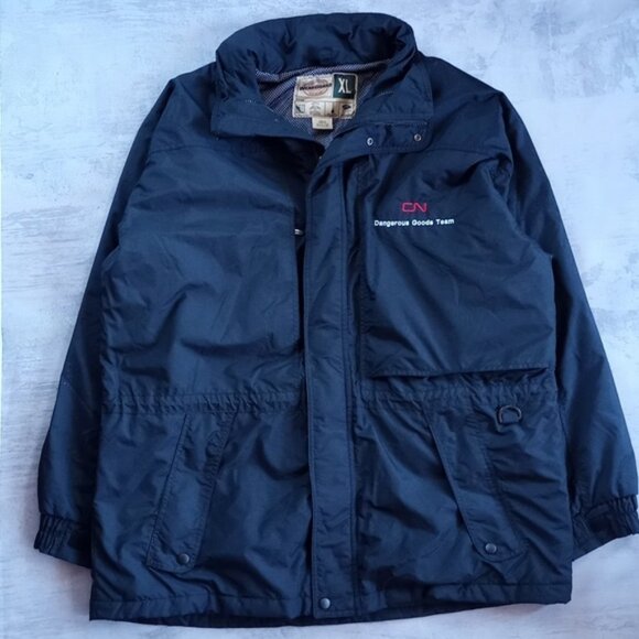 Vintage CN RAIL DANGEROUS GOODS TEAM Winter Thinsulate Jacket - Picture 1 of 8